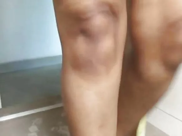 দেশী হিন্দী সেক্সি দেশী আন্টী সাহস