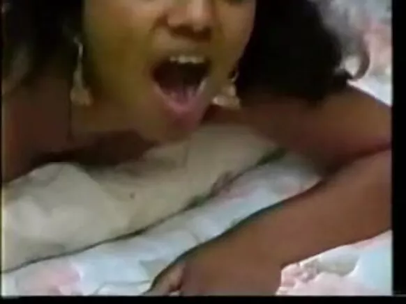 sweet girls দেশী দেশী ৰাণী মুখাৰ্জী sexy movie girl