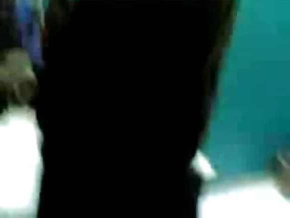 শ্বেয়াৰ কৰাটো কেয়াৰিং