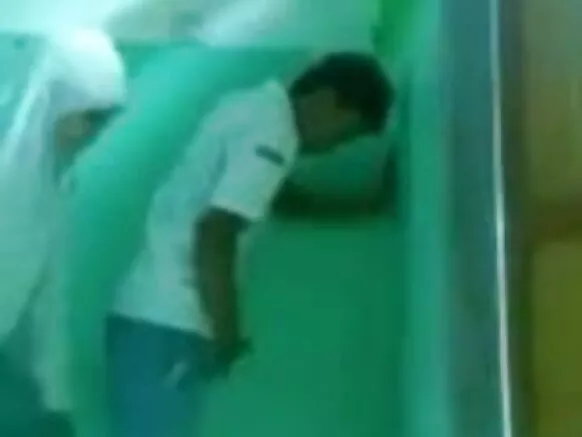 সেক্সি ফটো ইংৰাজী বিচাৰে 2
