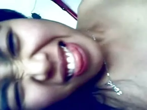nice sexy girl madrasi blowjob সুন্দর ব্লজব