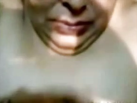 Aunty india sexy english movie video ব্লজব আৰু আন্টিৰ মুখত দৌৰা