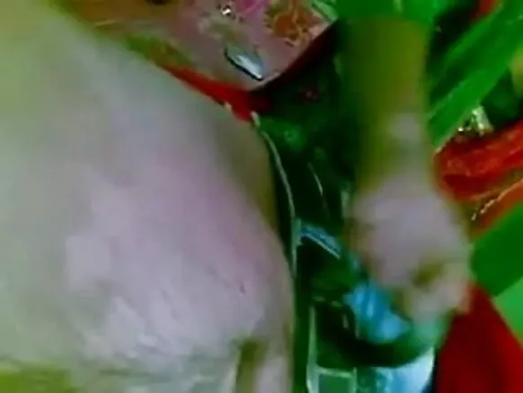 দেশী দম্পতী চেক্সি চিনেমা in hindi sexy movie in hindi kiss kiss