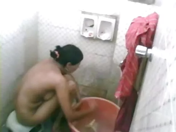 desi bathing girl girl bathing hindi সেক্সি ইংরেজি চিনেমা