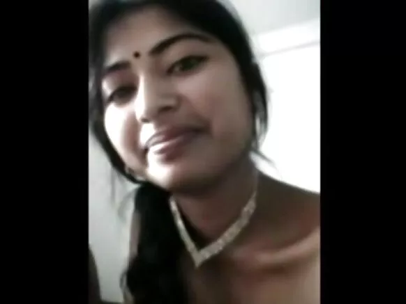 সুন্দৰ প্ৰেমিকা বুচ সুন্দৰ চিনেমা tegu সেক্সি boobs প্ৰেছ