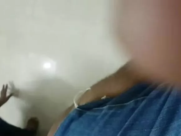 মানচিত্ৰৰ বাবে নীলা মাজে মাজে ভিডিঅ'