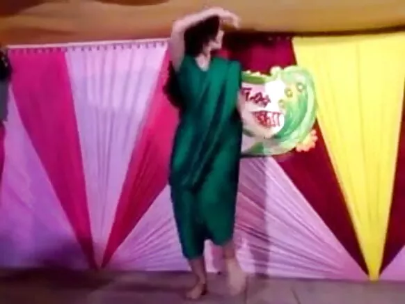 Mahiya Mahi my best friend open sexy film video (চলচ্চিত্ৰ অভিনেত্ৰী বাংলা দেশী মোৰ দেশী)