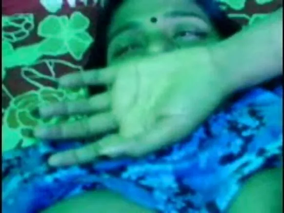 বাংলা দেশী পেহীয়ে ব্যক্তিগত কন্যাৰ ব্যক্তিগত শিক্ষকৰ সৈতে যৌন সম্পৰ্ক স্থাপন কৰিছে নতুন চেক্সি হিন্দী চিনেমাৰ শিক্ষক