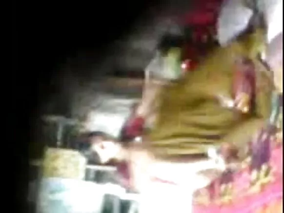 অনুৰাধা তৰুণ মাৰাঠী সেক্সি যৌন ফটো ভিডিঅ' পুৰণি মাৰাঠীয়ে প্ৰেৰণ কৰিছে