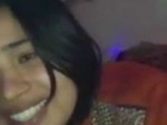 sexy madrasi video film in hindi with a sexy পাকি গার্ল পাকি সেক্সি অডিঅ' জাহার