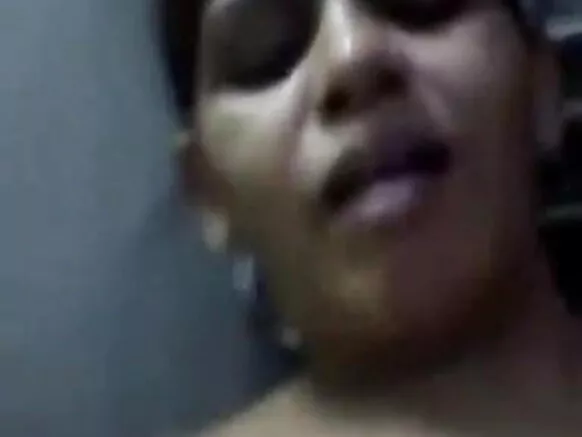 দেশী ভাভি বিশাল বিশাল গাখীৰ ৱালি Sexy Movie