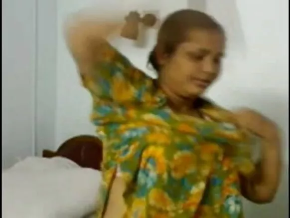 দেশী ধুনীয়া ছোৱালী চেক্সি শ্বাৱাৰ পিছত হিন্দী শ্বাৱাৰ চিনেমা