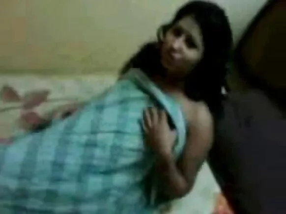 ভাল কণ্ঠ সেক্সি হিন্দী ইফেক্ট সম্পূৰ্ণ