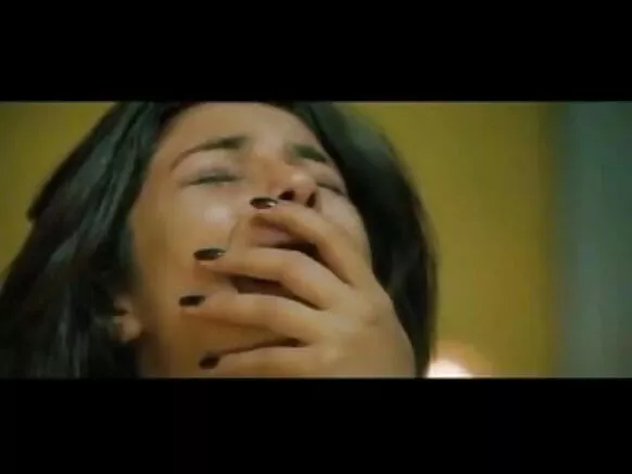 চোপ্ৰা চেক্সি চিনেমা চাই যৌন দৃশ্য দৃশ্য