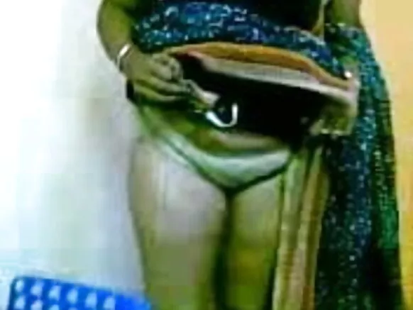 ভাৰত নেপালী চেক্সি ফিল্ম আন্টি আন্টী ১২২৬