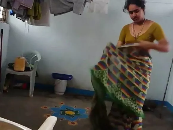 aunty sunita 4 aunty নগ্ন চিনেমা শো সেক্সি