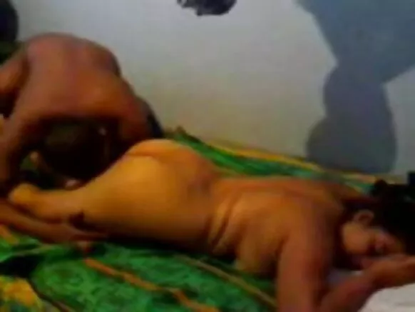 Aunty tetona mallu bustonous aunty from south of india getting past game হিন্দী একচন সেক্সি চলচ্চিত্র