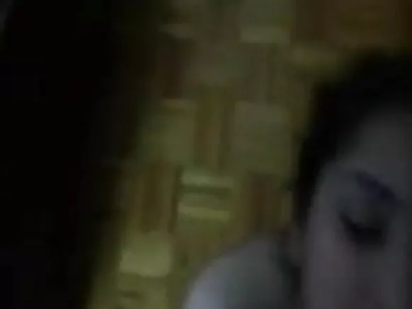 ডাঙৰ tits সহ অতি গরম ধুনীয়া ছোৱালী চুদিবলৈ আৰু সেক্সি movie hindi চলাবলৈ