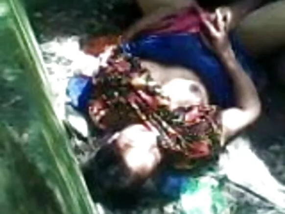 Fast Movie সেক্সি বাংলাদেশী বেশ্যা Fucked বেশ্যা Fucked by 2 Boys
